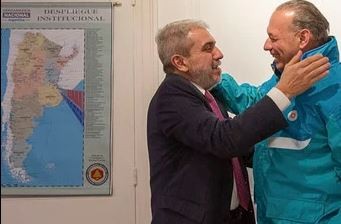 Berni cruzó a Aníbal Fernández por el tuit que lo burlaba | Política