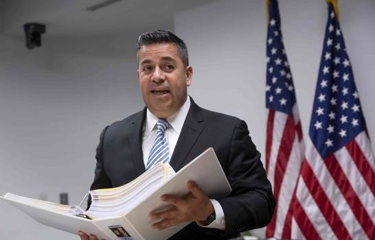 El derrame cerebral de un senador demócrata amenaza la agenda parlamentaria de Biden en EEUU | Internacionales