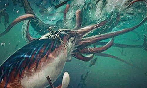 Misterioso video: Un pescador filmó a una extraña criatura marina que lo perseguía | Internacionales