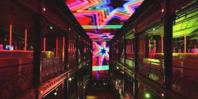 Un patovica le hizo tirar sus pastillas creyendo que era droga: se trataba de su medicación | Actualidad