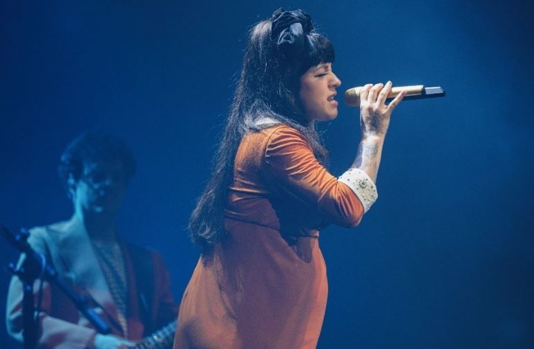 "Ya soy mamá", Mon Laferte anunció el nacimiento de su primer hijo | Espectáculos