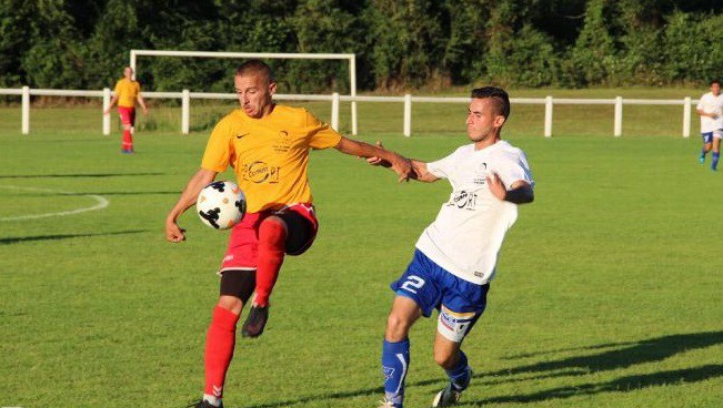 Lanzan un "Tinder" para futbolistas que buscan equipos | Tecno