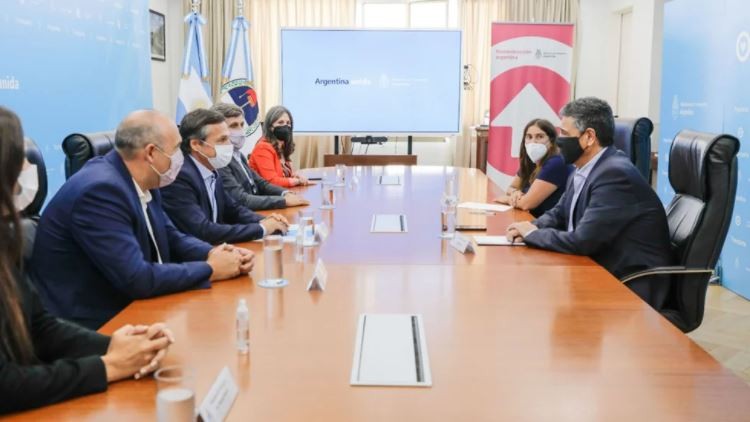 Traspaso de colectivos: el Gobierno porteño pidió sumar a la provincia al debate | Política