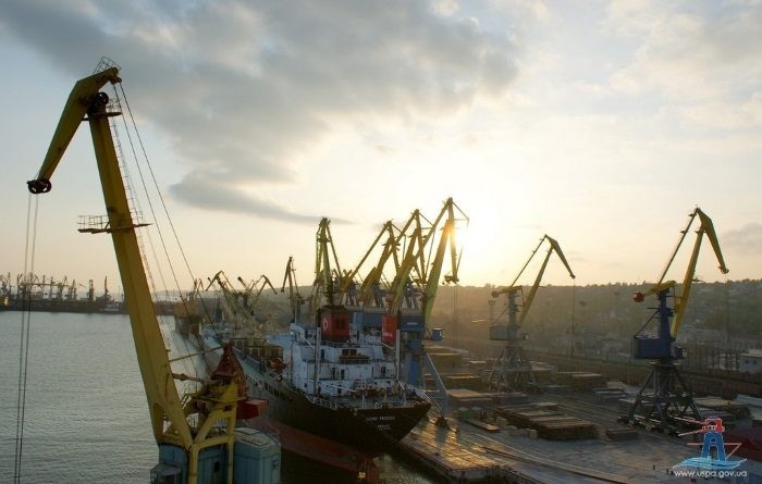 Ucrania anunció el cierre de la mayoría de sus puertos | Internacionales