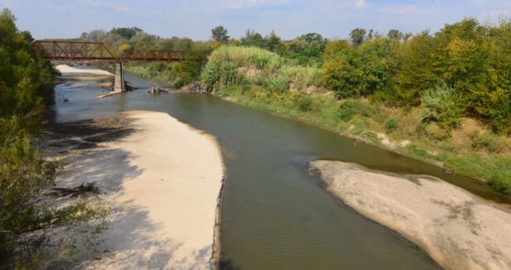 Buscan a dos hermanos de 11 y 13 años que nadaban en un arroyo de Entre Ríos | Actualidad