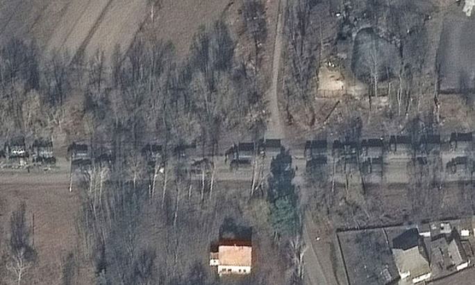 El convoy ruso del asalto final a Kiev apenas se mueve y el Pentágono cree que es por problemas de abastecimiento | Internacionales