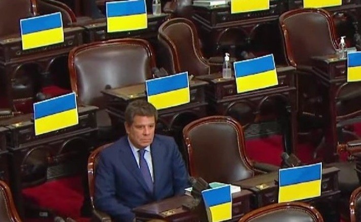 Manes: "La antinomia entre halcones y palomas en la oposición distrae" | Política