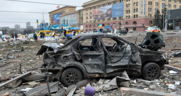 Cómo se vive en Jersón, la primera ciudad ucraniana ocupada por los rusos: saqueos y trampas bombas | Internacionales