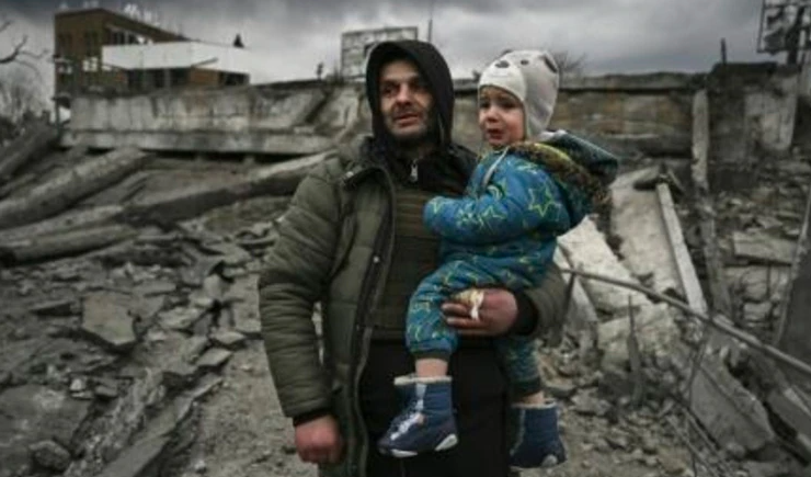 Ya hay combates cuerpo a cuerpo en las afueras de Kiev | Internacionales