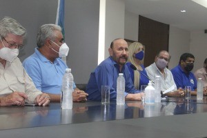 Insfrán anunció aumento del 50 por ciento para empleados públicos y jubilados en Formosa | Política