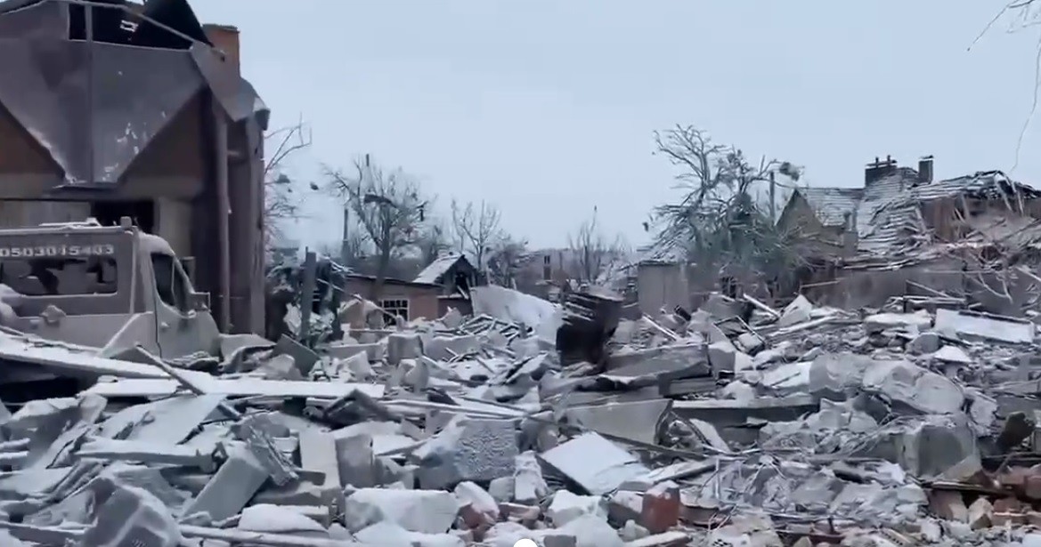 Bombardeos en Sumy: "Se encontraron cuerpos de 21 personas, dos de ellas niños" | Internacionales