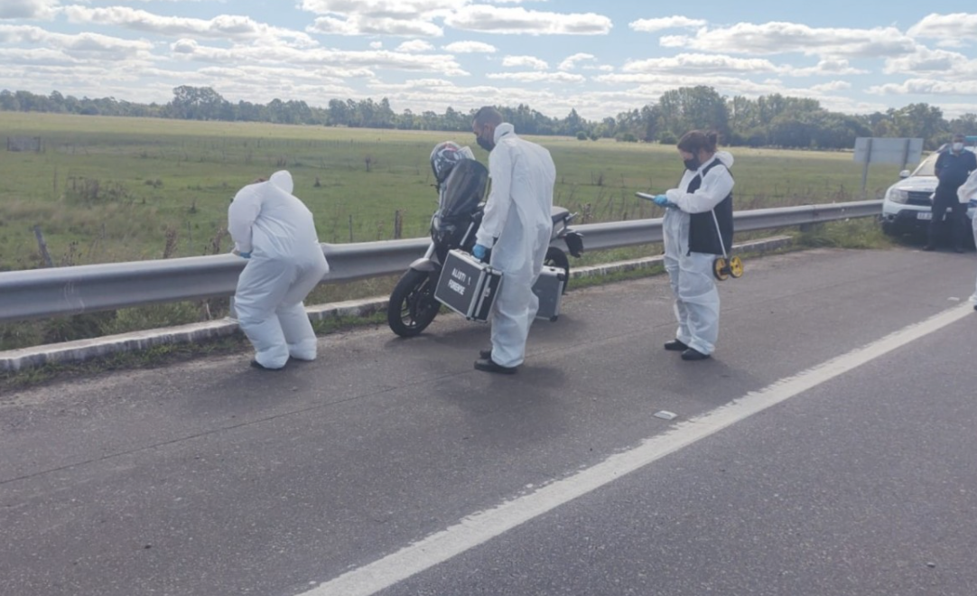 Ruta 2: encontraron el cadáver de un hombre envuelto en una bolsa de nylon | Actualidad