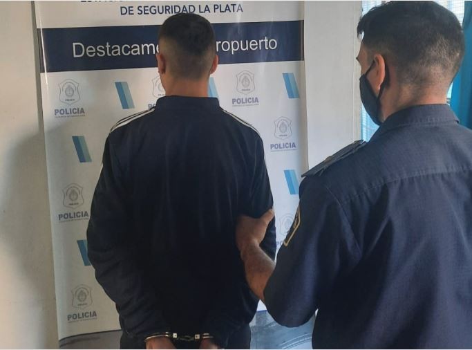 Tiene 16 años y era buscado por robar un teléfono celular y balear dos veces en el tobillo a la víctima | Actualidad