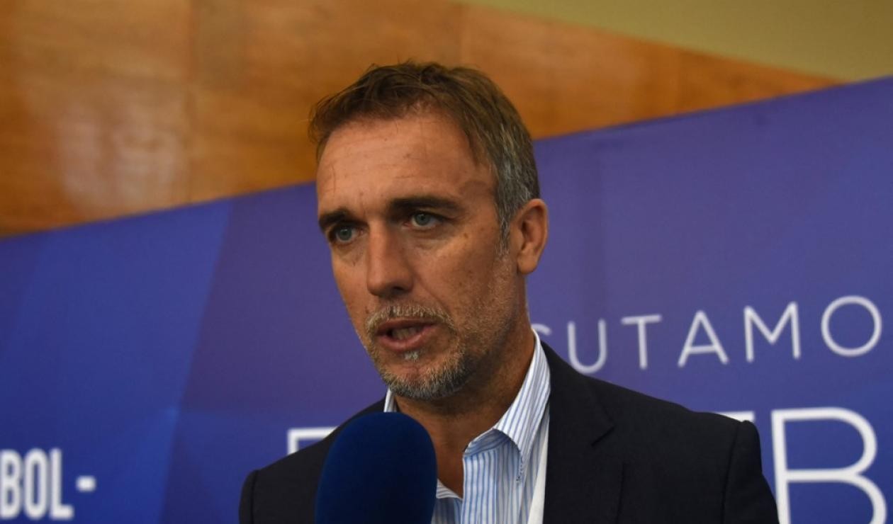 Por una deuda millonaria con la AFIP, embargaron a Gabriel Batistuta | Actualidad