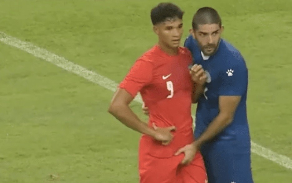 La insólita manera de marcar durante un amistoso de la fecha FIFA | Deportes