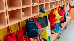 Un nene de 4 años encontró desnuda a la maestra con un policía en un jardín de infantes: "Le vi la cola a la seño" | Actualidad