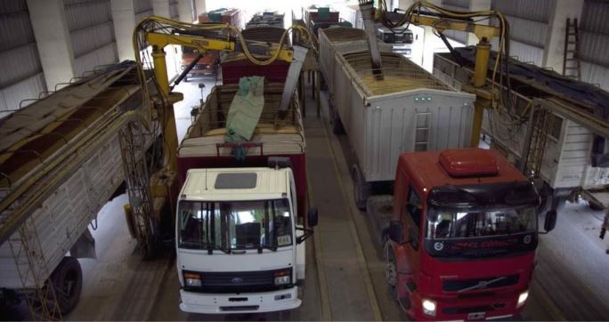 Transportistas anunciaron un paro en reclamo de un aumento de las tarifas | Economía