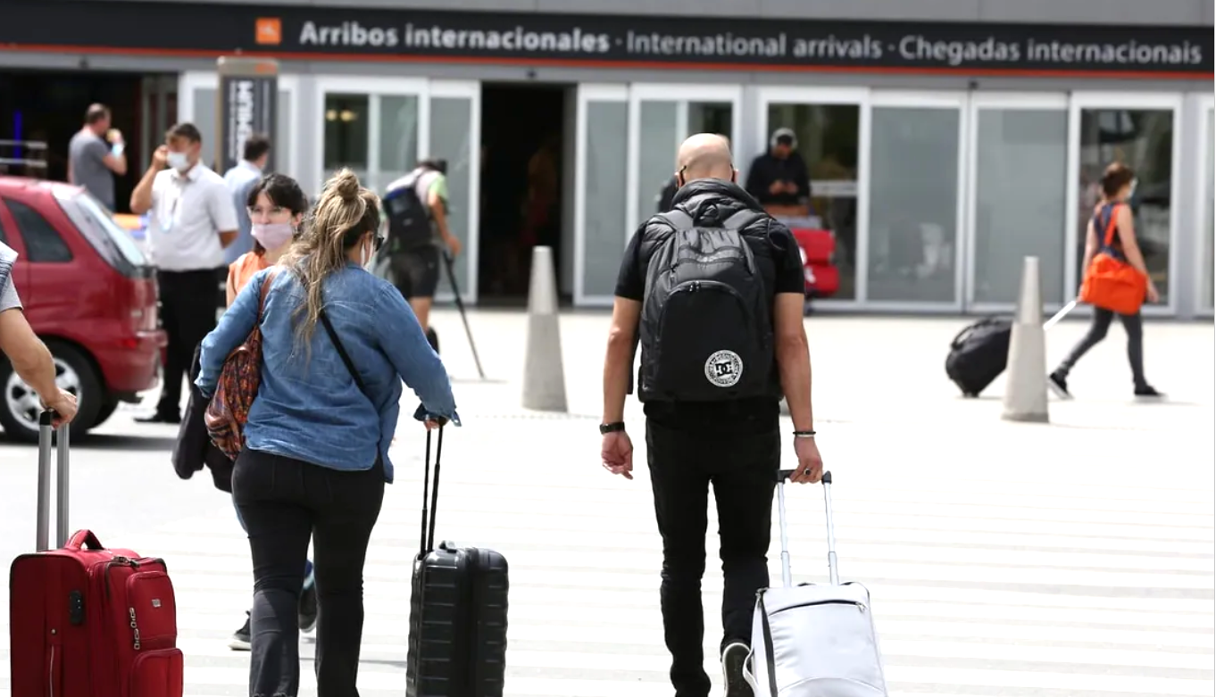 Cuáles son los nuevos requisitos sanitarios para ingresar al país | Actualidad