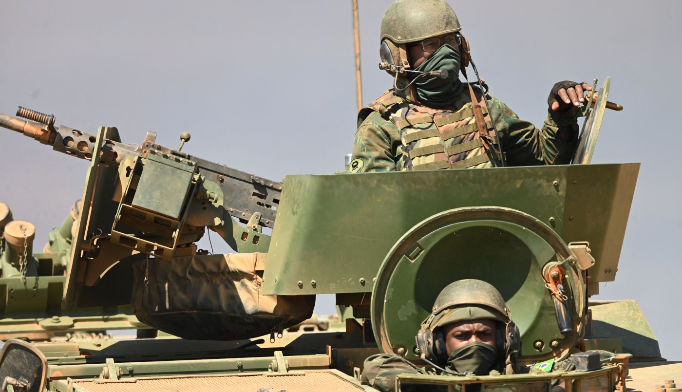 El Ministerio de Defensa brasileño confirmó la compra de implantes de penes inflables para el ejército | Internacionales