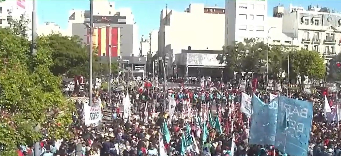 Vuelven las protestas a la Av. 9 de Julio: habrá marchas sin acampe | Actualidad
