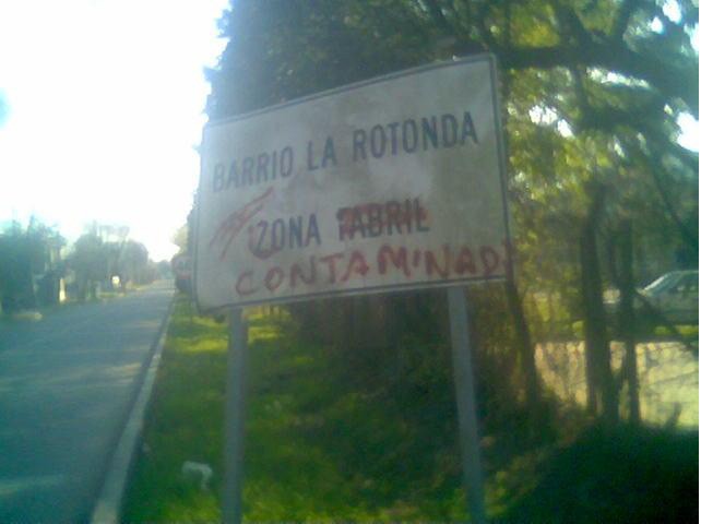 Ordenan remediar el daño ambiental que ocasiona fábrica de plomo en un barrio de Florencio Varela | Actualidad