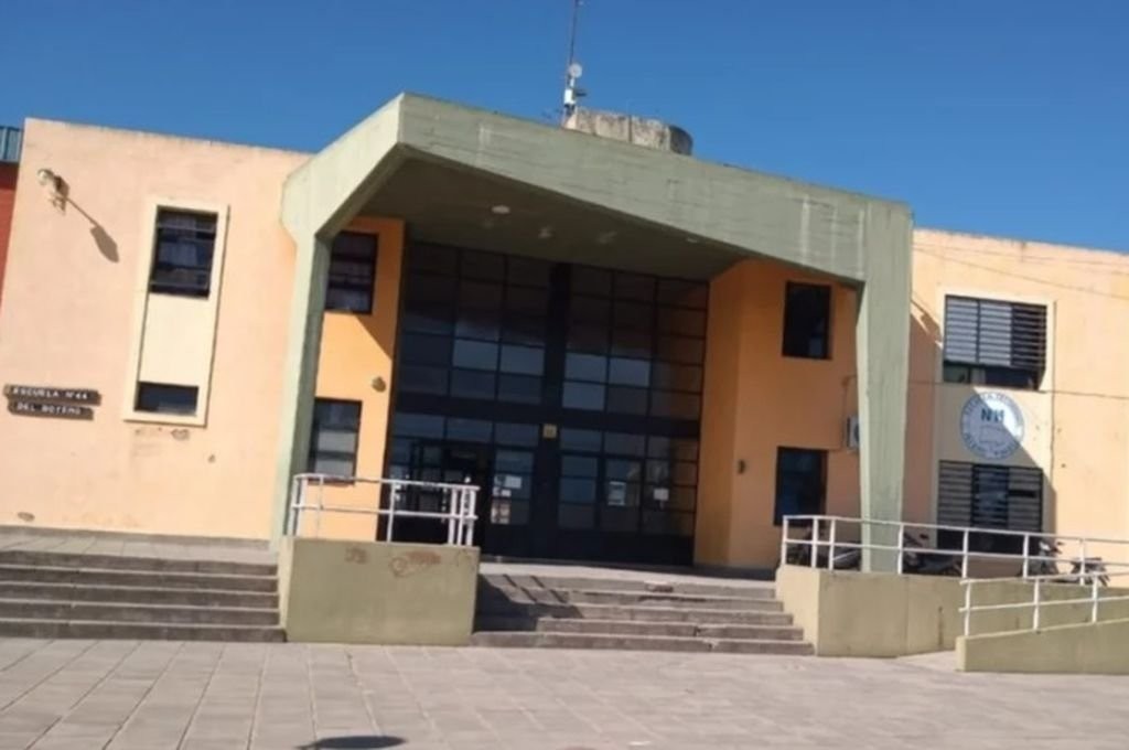 Dos alumnos apuñalaron a un compañero en la escuela | Actualidad