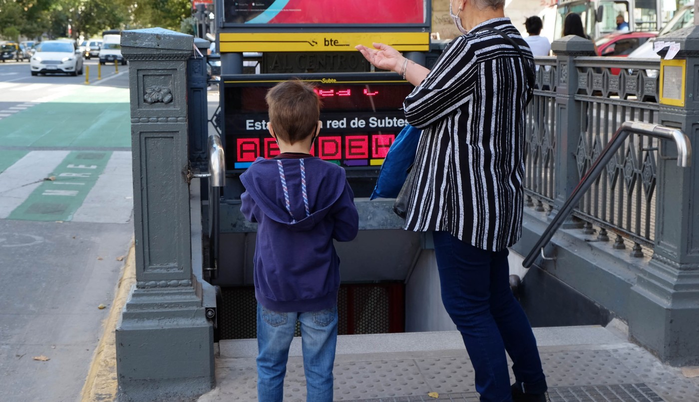 Los subtes deberán garantizar el transporte a personas con discapacidad motriz | Actualidad