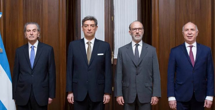 El kirchnerismo escala la pelea con la Corte: buscará ampliar la cantidad de jueces | Política