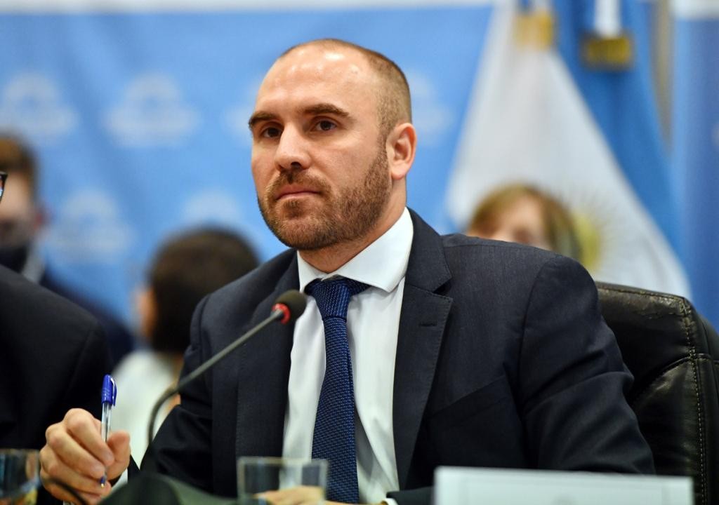 Tras la asamblea del FMI, Guzmán vuelve para ponerse al frente de la agenda local | Política