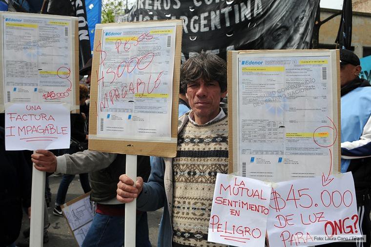 Gas: Defensores de consumidores cuestionan "proporcionalidad y razonabilidad" además de preocupación por la facturación | Política