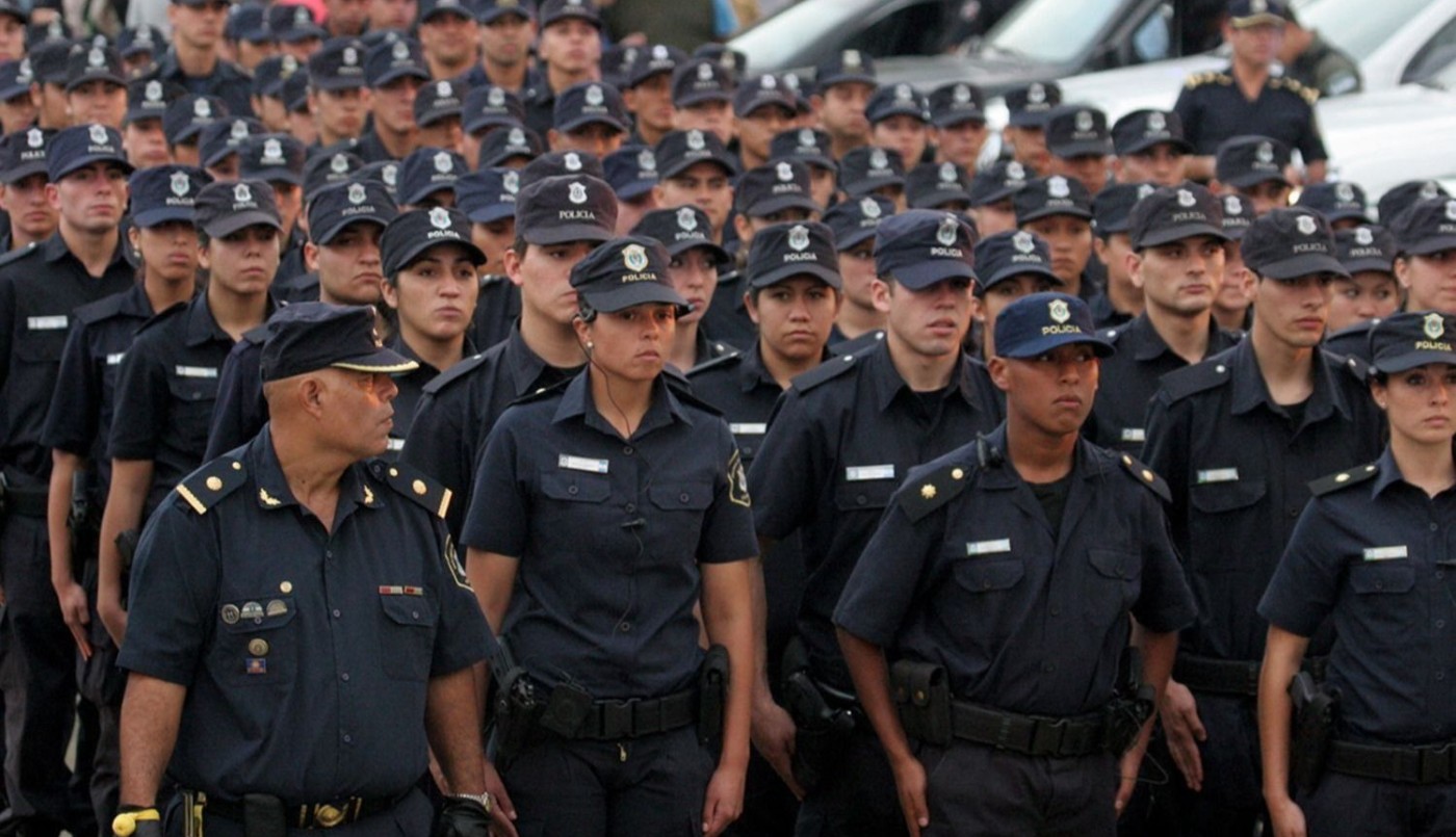 Amplían la edad de ingreso de los cadetes a la Policía bonaerense | Actualidad