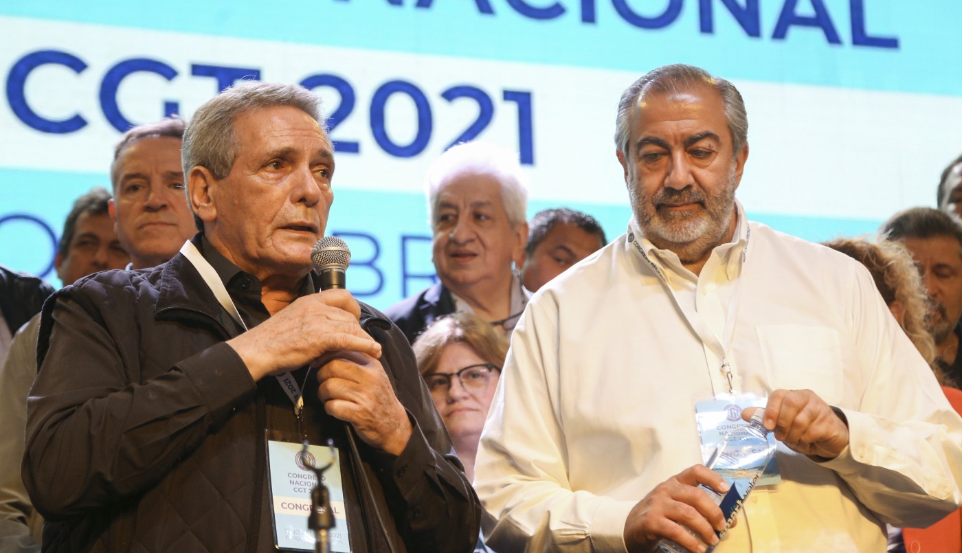 En un documento por el Día del Trabajador, la CGT apoyó el impuesto a la renta inesperada | Política