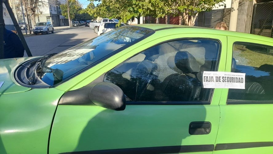 Le quitaron el auto al remisero que le mostró los genitales a una taxista | Actualidad