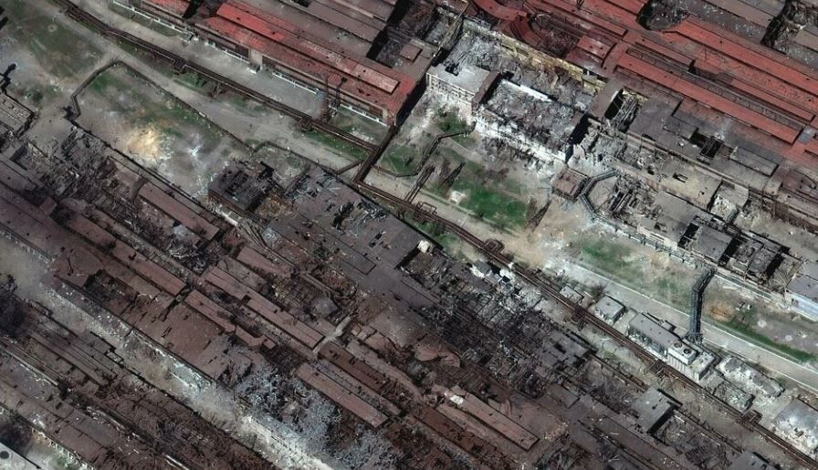 Guerra en Ucrania: al menos 10 civiles muertos y 15 heridos en el bombardeo ruso a una fábrica | Internacionales