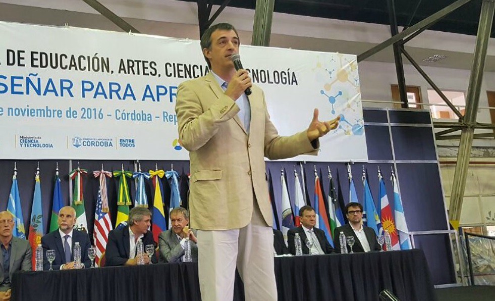 Esteban Bullrich ratificó un solo feriado puente para 2017: es el 19 de junio | Política