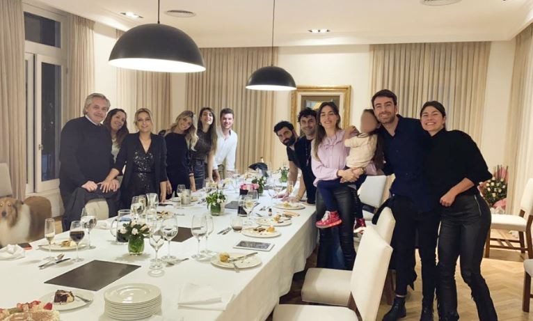 Alberto Fernández ofreció donar $1.600.000 para cerrar la causa por la fiesta de cumpleaños en Olivos | Política