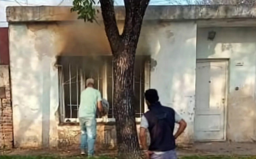 Tres nenes prendieron fuego su casa cuando jugaban con un encendedor | Actualidad