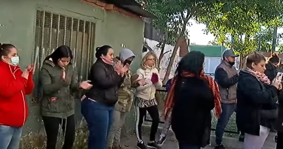 Manoseó a estudiantes de 12 años mientras daba una clase contra el bullying | Actualidad