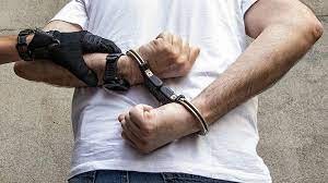 Detuvieron a un hombre que rompió la perimetral y estaba asfixiando a su expareja en Entre Ríos | Actualidad