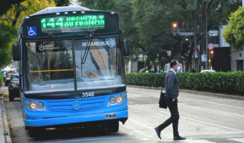Tras llegar a un acuerdo, la UTA levantó el paro de colectivos en el interior | Actualidad