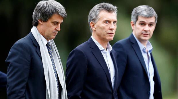 Imputaron a Macri, Peña y Prat Gay por permitir que familiares de funcionarios ingresen al blanqueo de capitales | Política