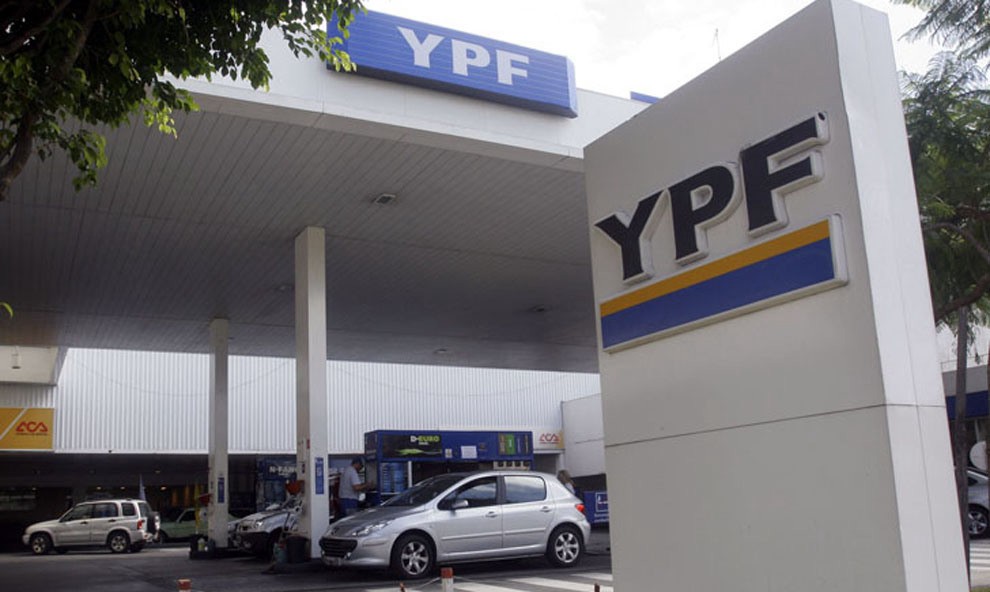 El presidente de YPF justificó la suba en la nafta: "El año pasado sólo pudimos aumentar un 31%" | Política
