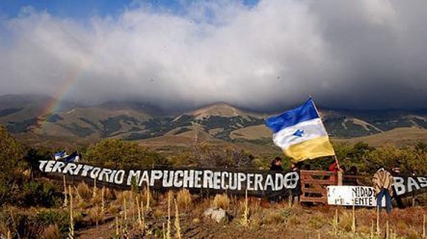 Gobernador de Chubut dijo que un juez de Esquel "mandó a reprimir" protesta mapuche | Política