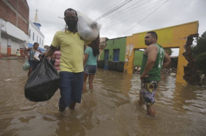 Ascienden a 56 los muertos a causa de las lluvias en el estado brasileño de Pernambuco | Internacionales