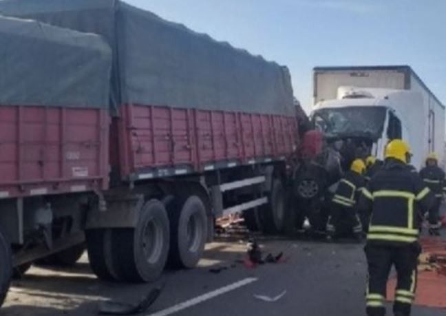 Fatal accidente en Santa Fe: cuatro personas murieron por un choque múltiple | Actualidad