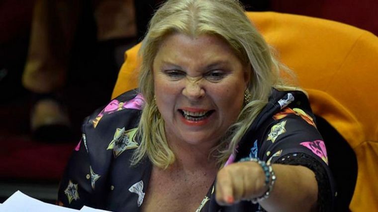 Carrió apuntó contra Cristina: "Ya ni pretende competir; solo quiere dañar" | Política