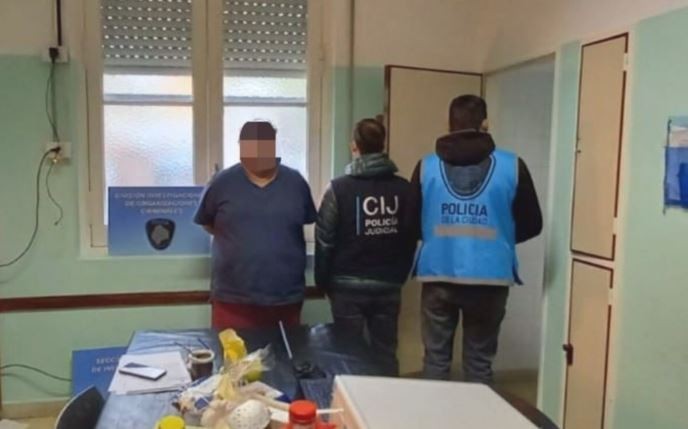 Detuvieron a un enfermero del Hospital Piñero por hacer recetas truchas | Actualidad