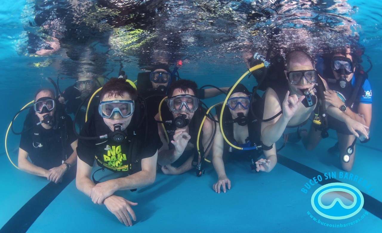 Jornada inclusiva de buceo sin barreras | Deportes