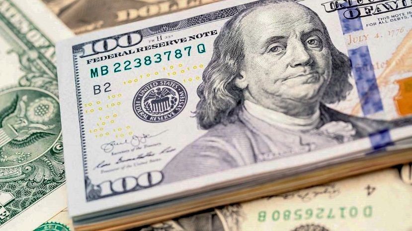 El dólar blue saltó ocho pesos y alcanzó un nuevo récord | Economía