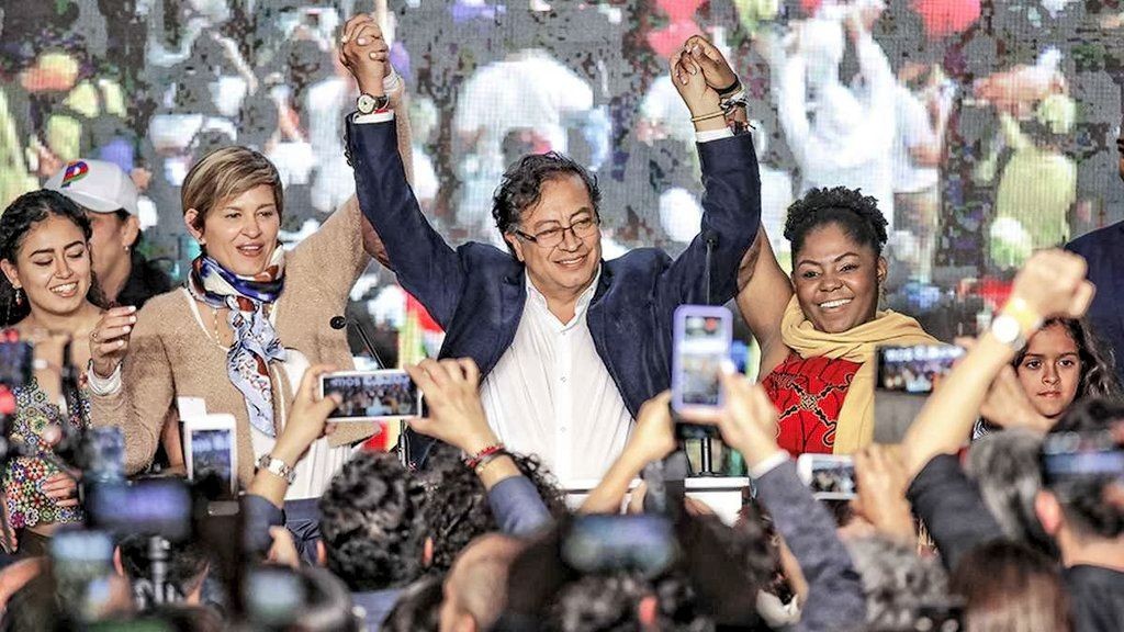Gustavo Petro: quién es el primer presidente de izquierda de Colombia | Internacionales